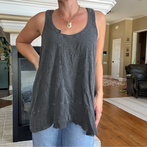 Wilt Tank Top Women's Light Gray Racerback Strap Asymmetrical Small Lagenlook M - Picture 1 of 8